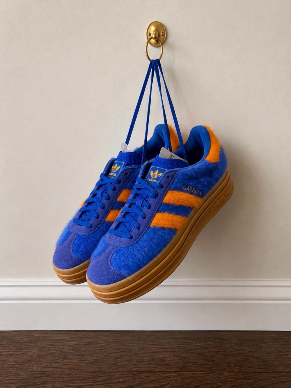 Adidas Gazelle Bold Fuzzy Blue Orange Platform Sneakers US 8 NWT